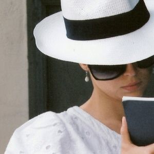 Meet your Posher, Diana